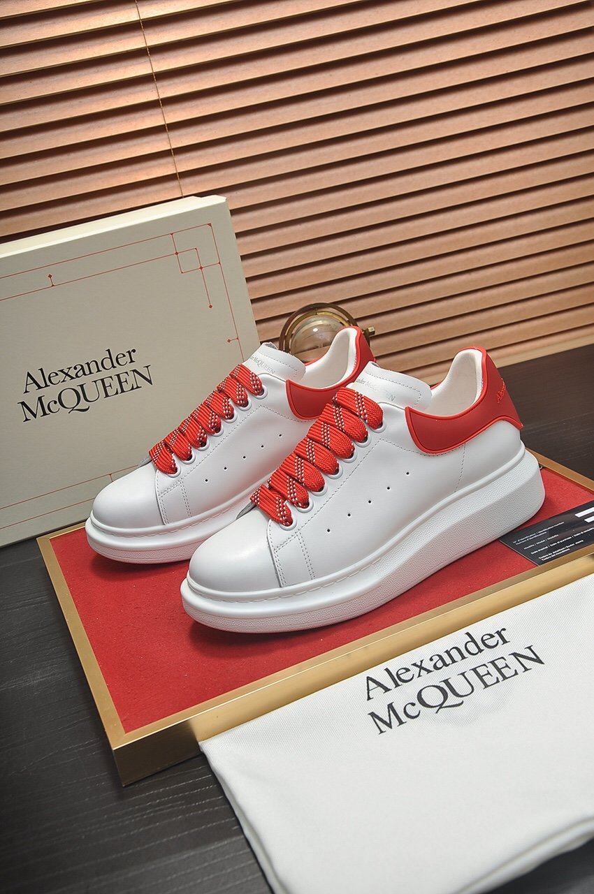 ALEXANDER MCQUEEN BIANCHE CON LACCI ROSSI