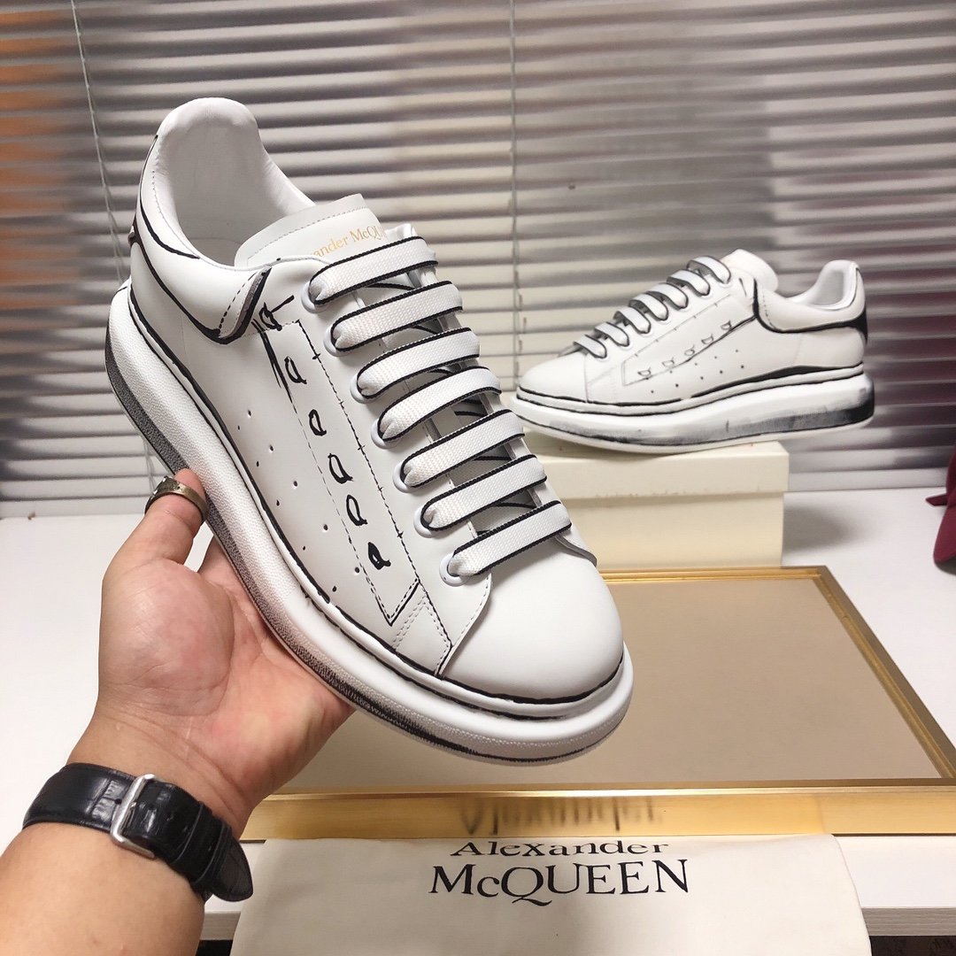 ALEXANDER MCQUEEN NERE E BIANCHE A STRISCE