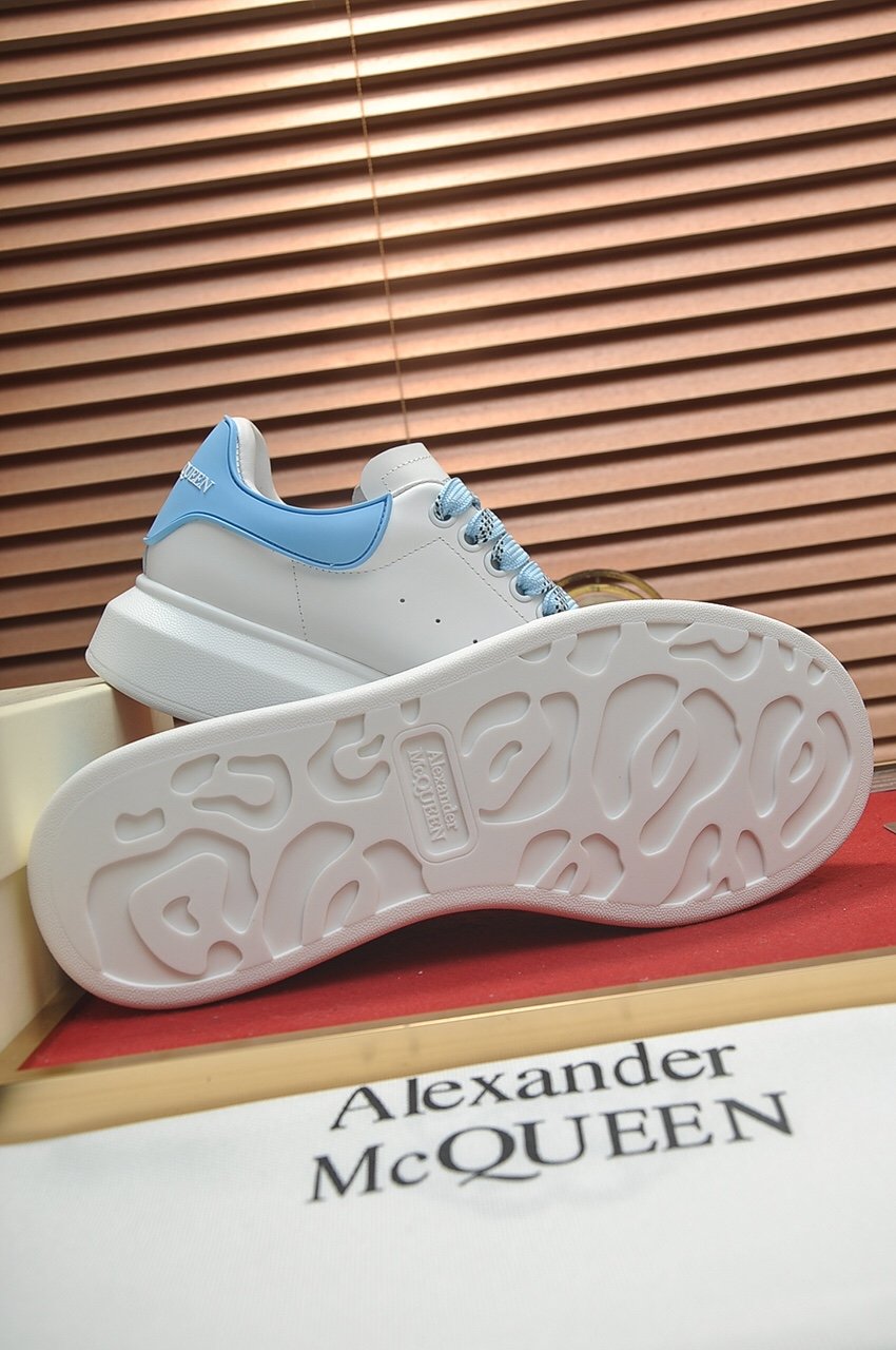 ALEXANDER MCQUEEN BIANCHE E AZZURRE